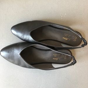 Seychelles Slingback Flat